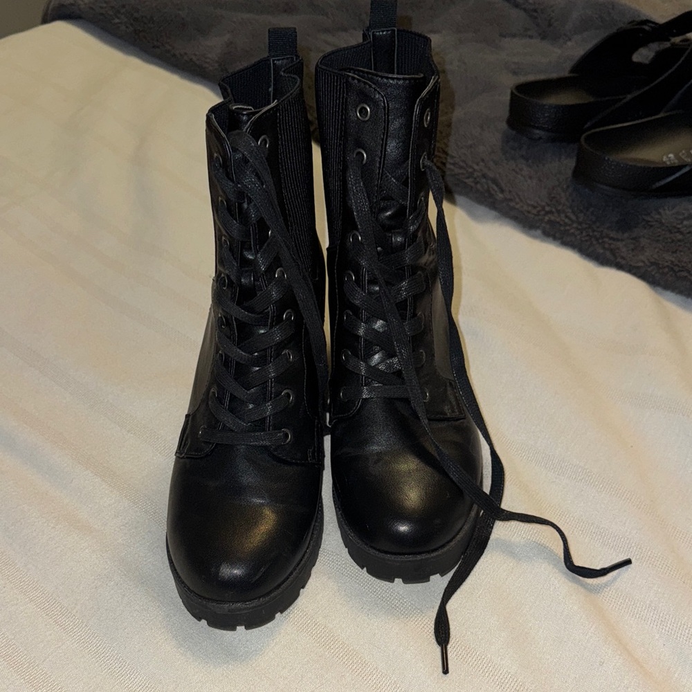 Zigi Soho Black Combat Boots